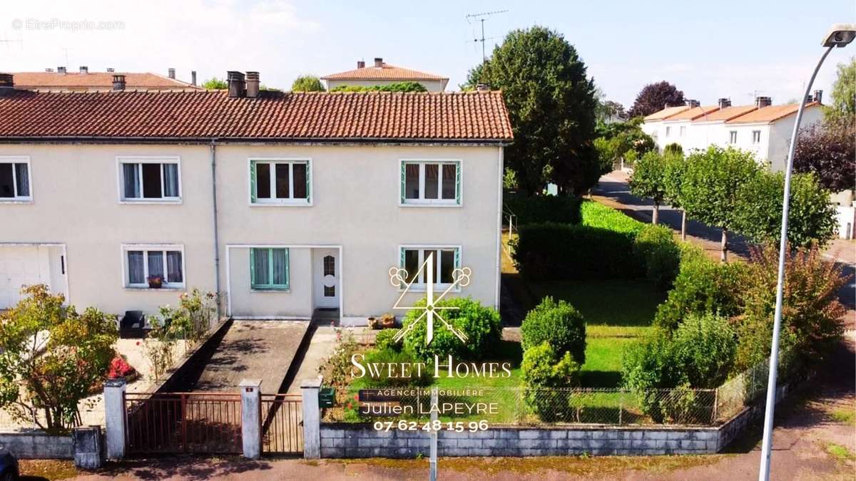 Maison à ROUMAZIERES-LOUBERT