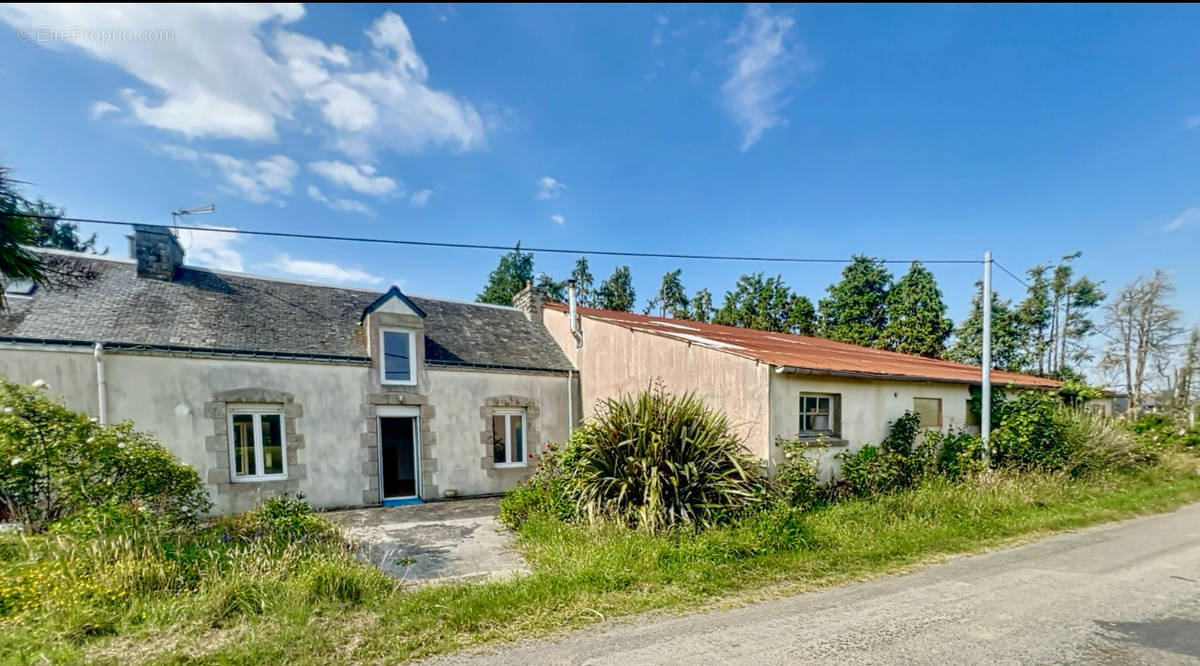 Maison à PLUMELIAU