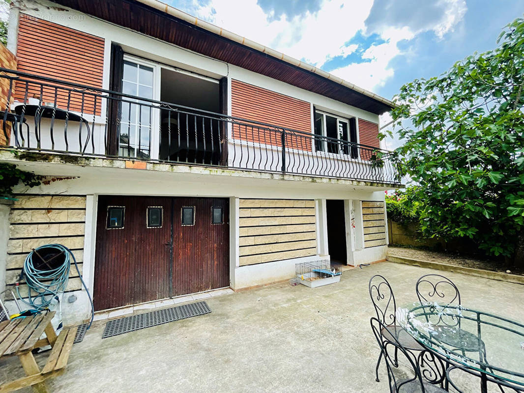 Maison à CHAMPIGNY-SUR-MARNE