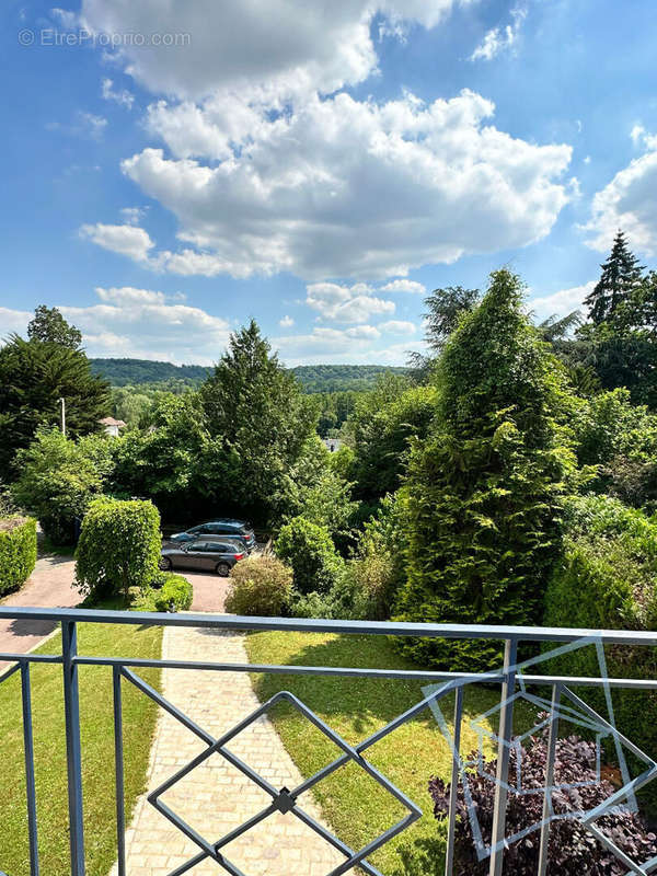 Maison à SAINT-REMY-LES-CHEVREUSE