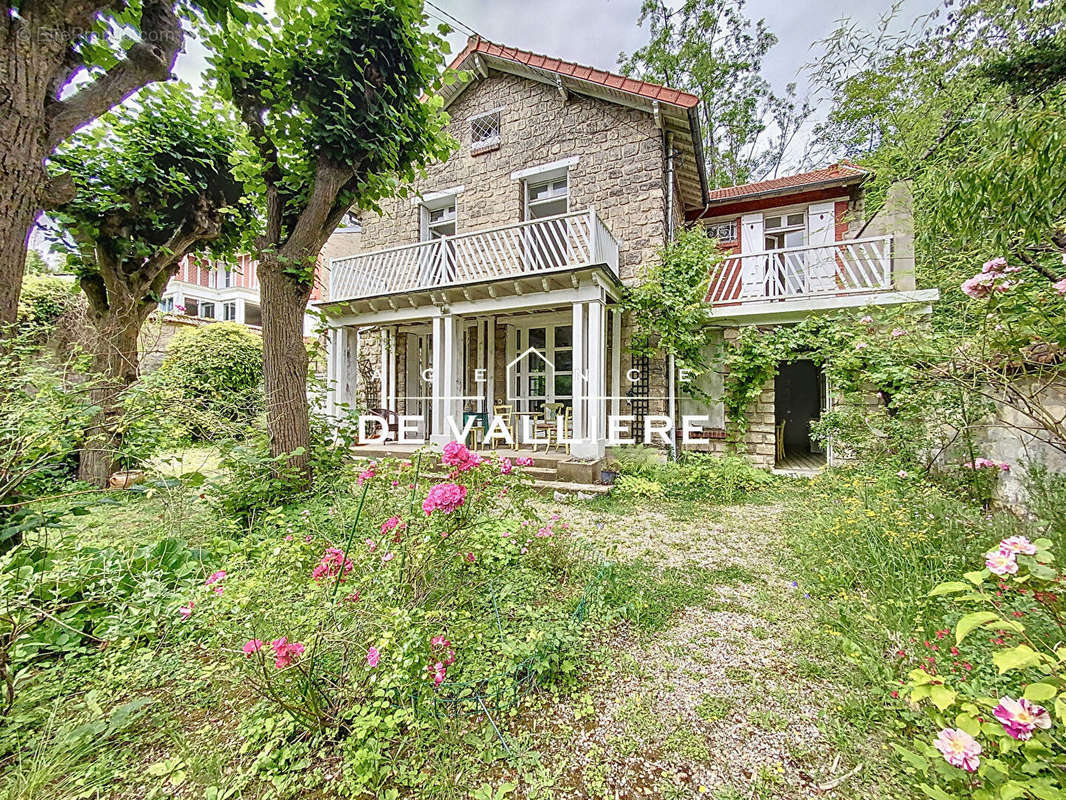 Maison à RUEIL-MALMAISON