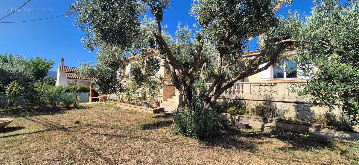 Maison à BRIGNOLES