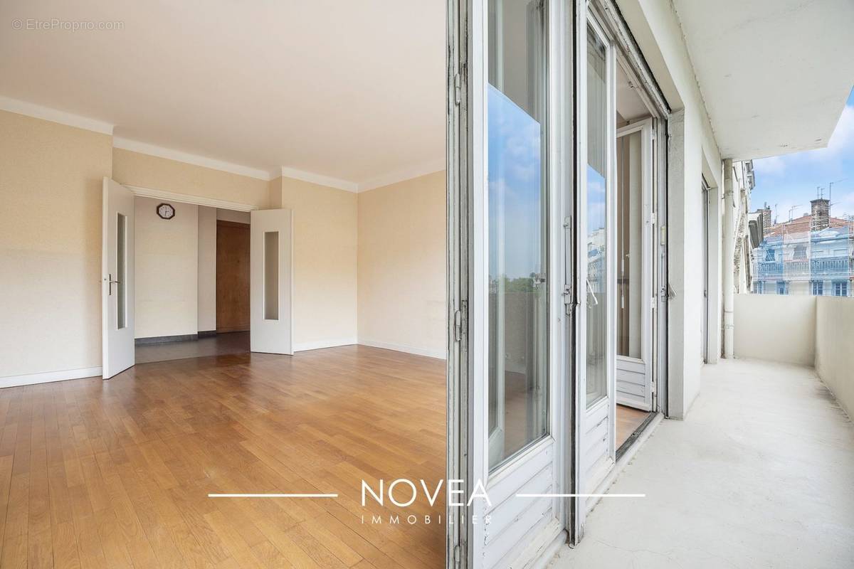 Appartement à LYON-7E