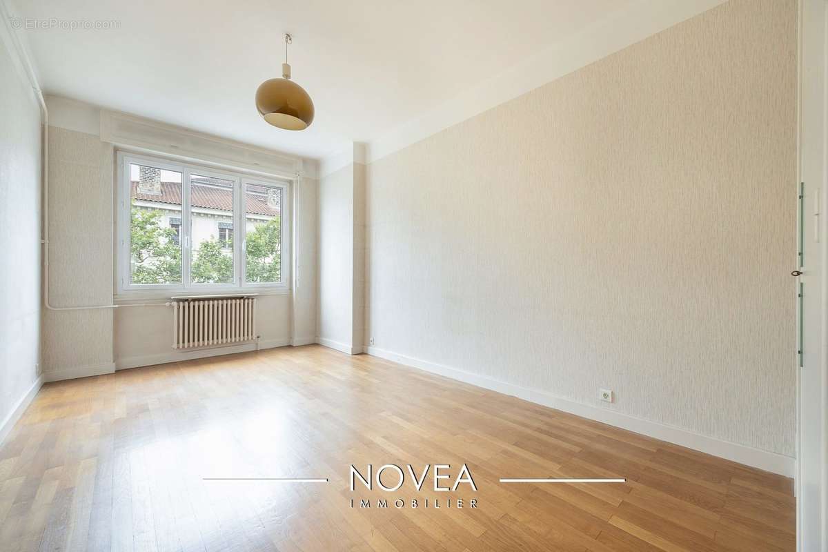 Appartement à LYON-7E