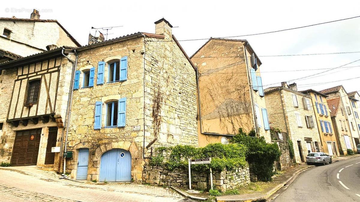 Maison à CAYLUS