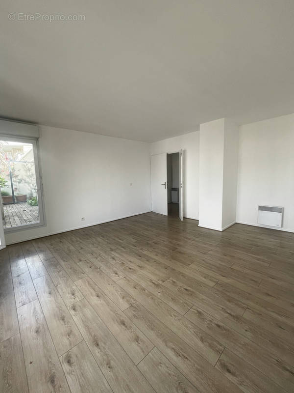 Appartement à BOIS-COLOMBES