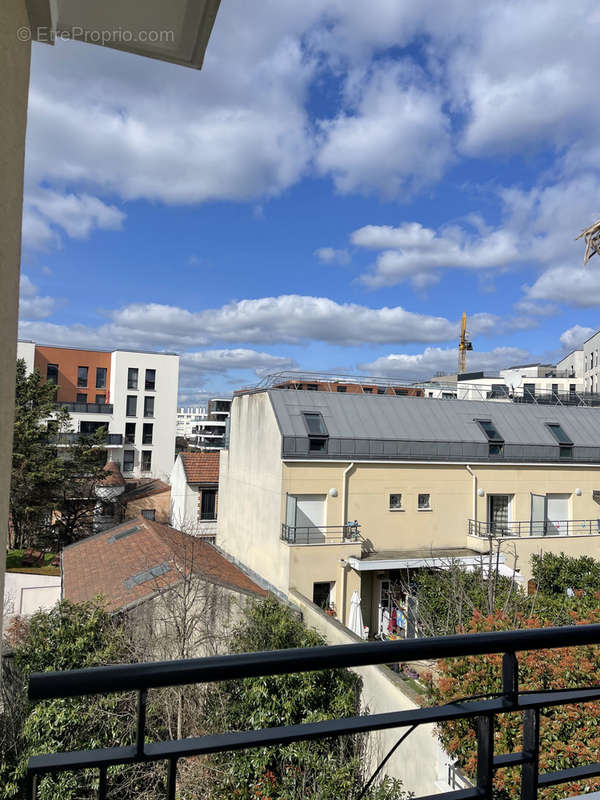 Appartement à BOIS-COLOMBES