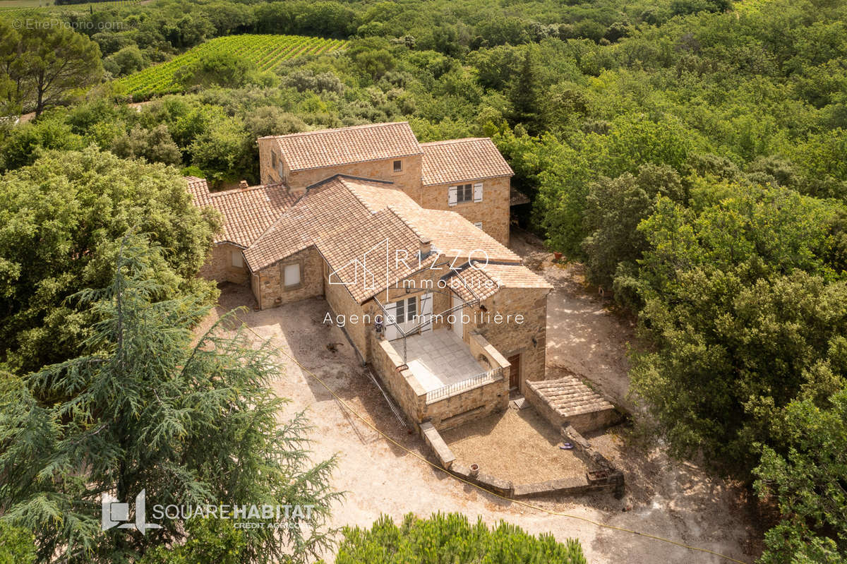 Maison à ROCHEGUDE