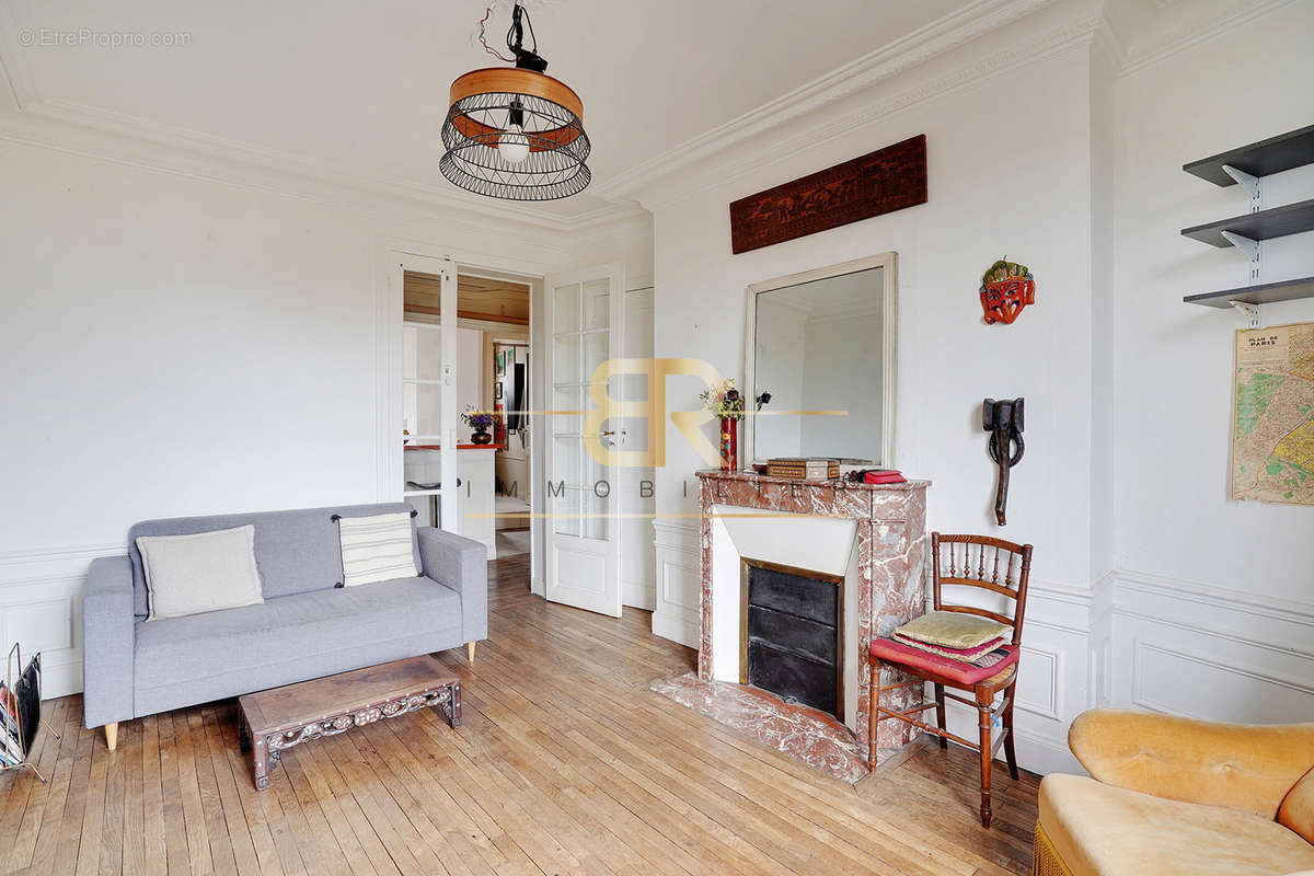 Appartement à PARIS-12E