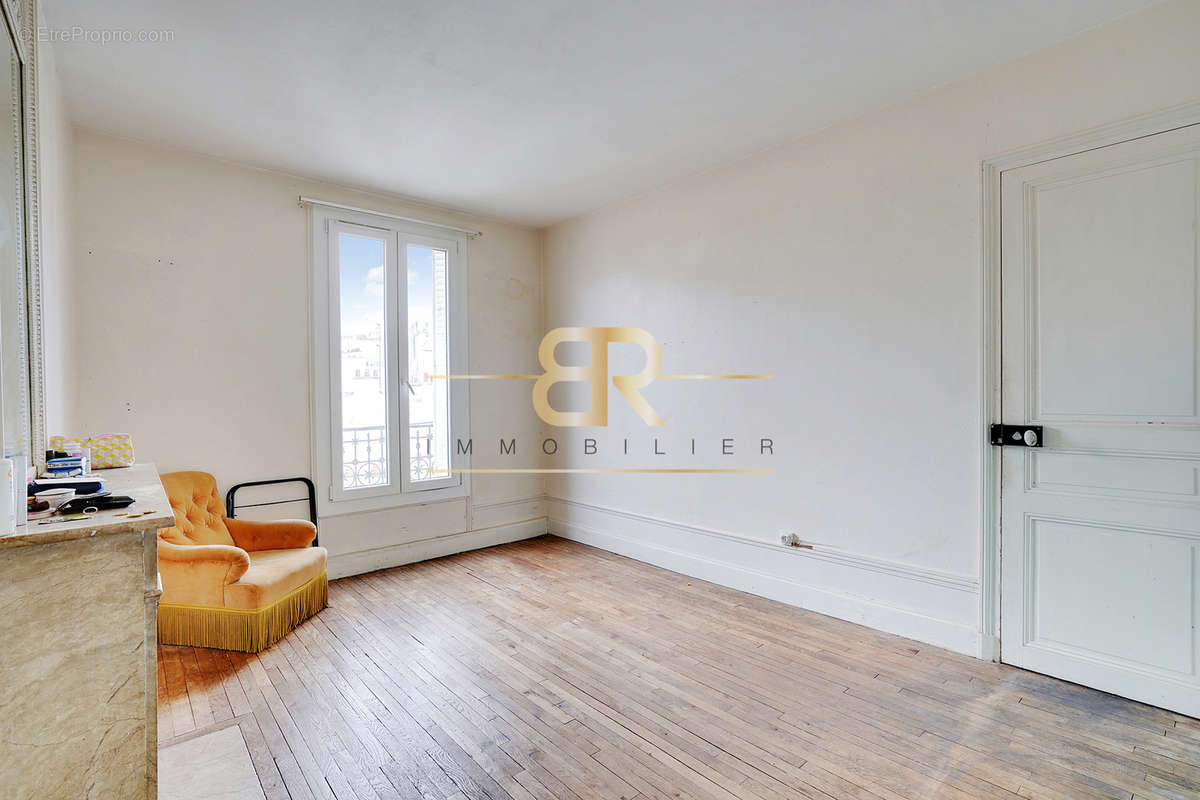 Appartement à PARIS-12E