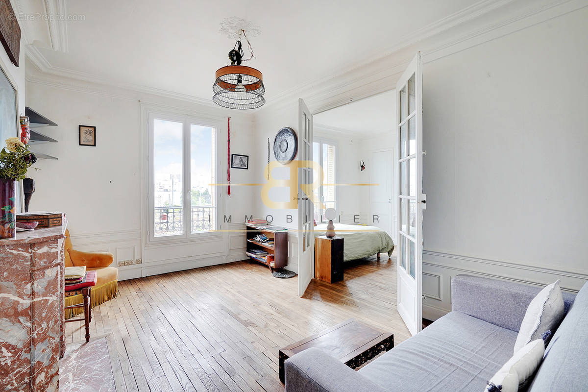 Appartement à PARIS-12E