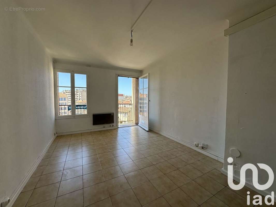 Photo 6 - Appartement à MARSEILLE-4E