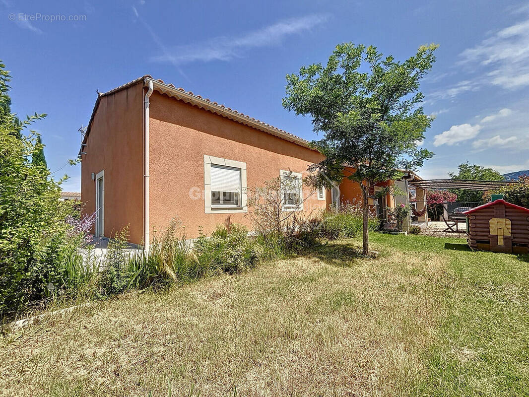 Maison à CHEVAL-BLANC