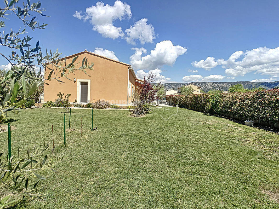 Maison à CHEVAL-BLANC