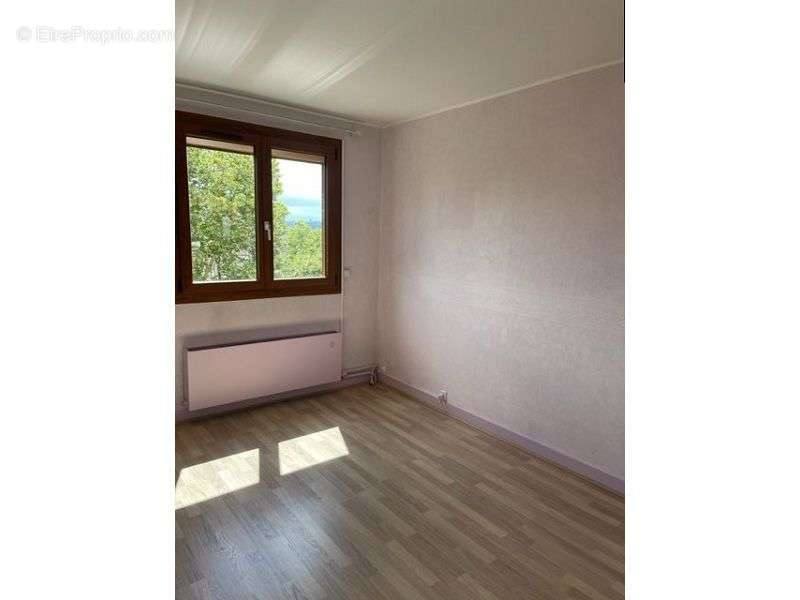 Appartement à SAINT-CLEMENT