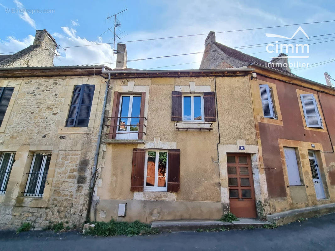 Maison à SARLAT-LA-CANEDA