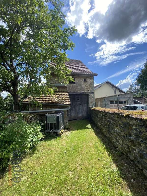 Maison à TINCEY-ET-PONTREBEAU