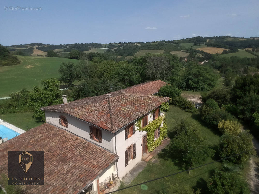 Maison à L&#039;ISLE-EN-DODON