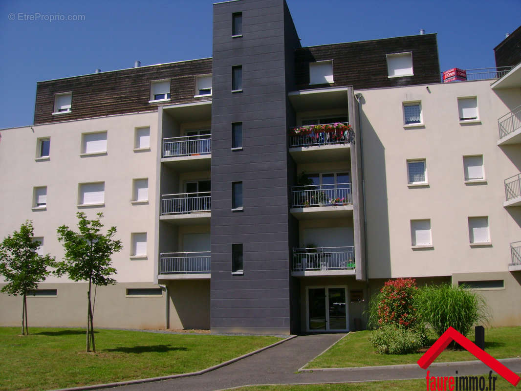 Appartement à OBJAT