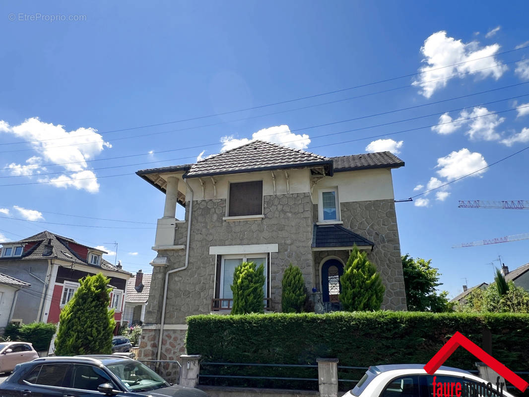 Maison à BRIVE-LA-GAILLARDE