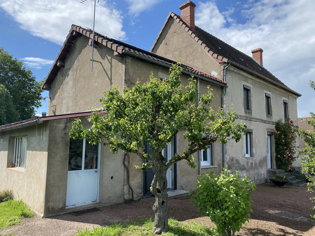 Maison à SULLY