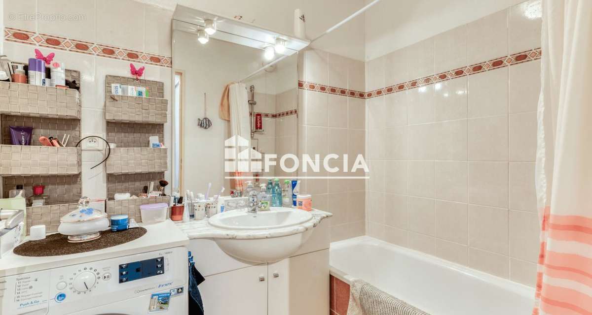 Appartement à BEZIERS