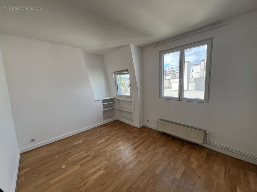 Appartement à PARIS-20E