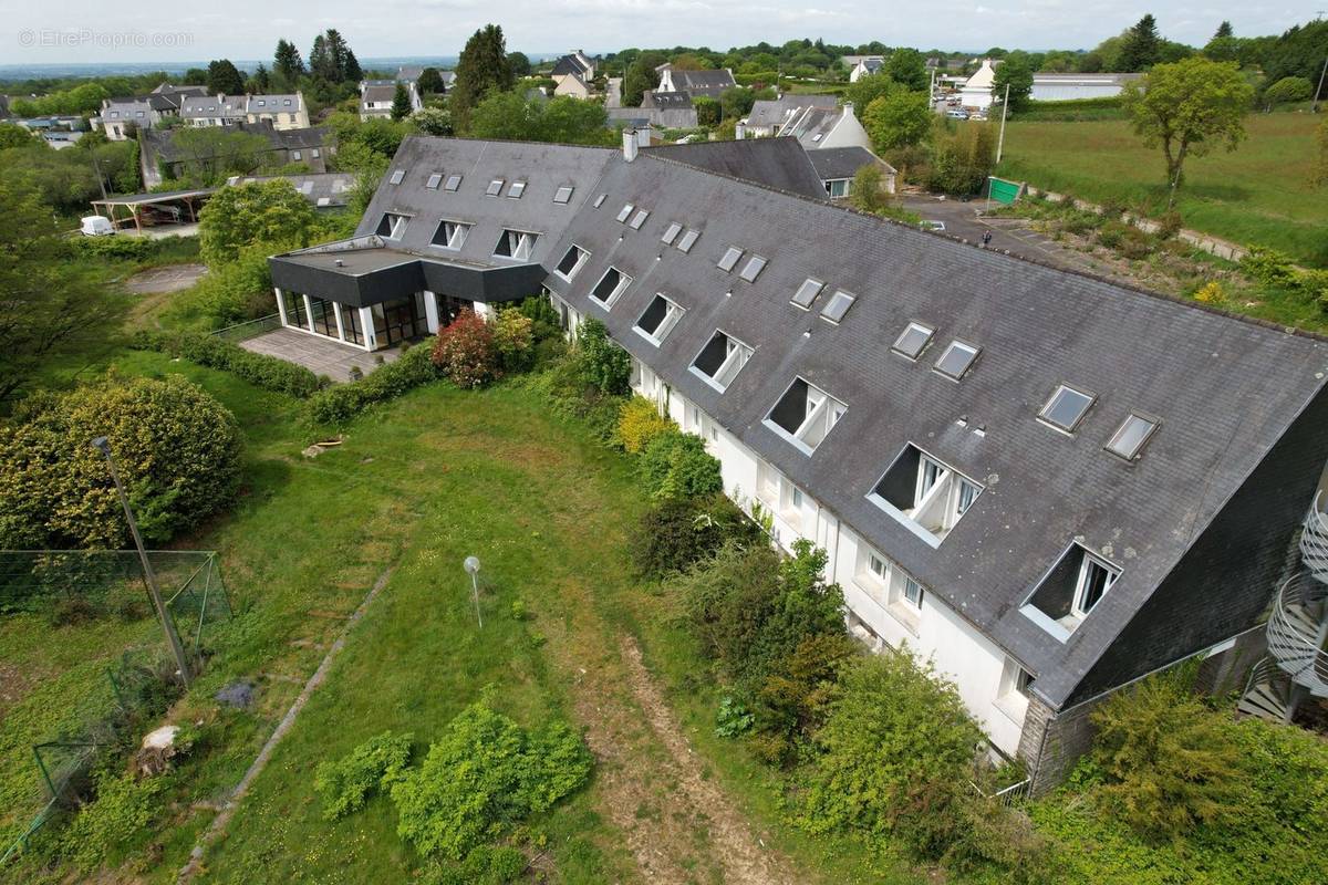 Appartement à PLOUNEOUR-MENEZ