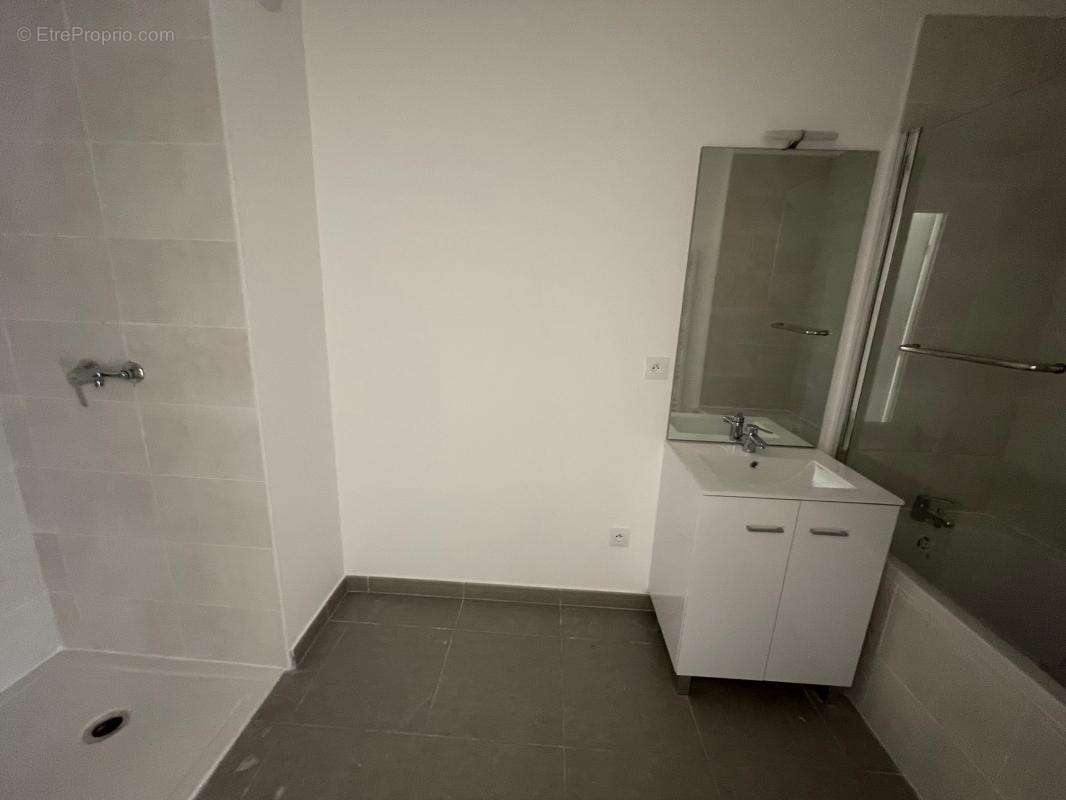 Appartement à MARSEILLE-13E