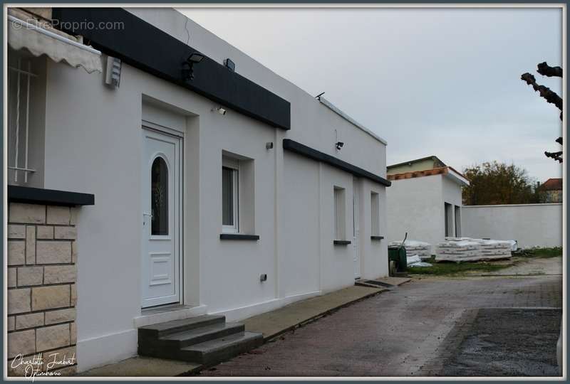 Appartement à CHALAIS