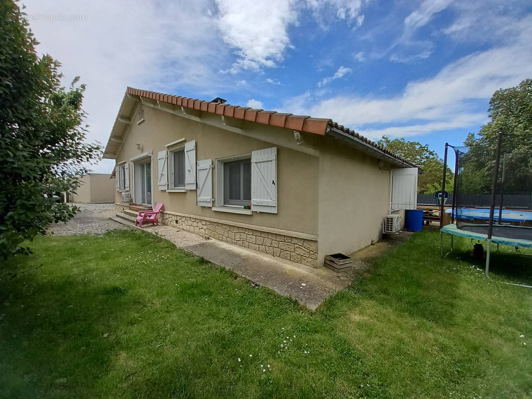 Maison à L&#039;ISLE-JOURDAIN