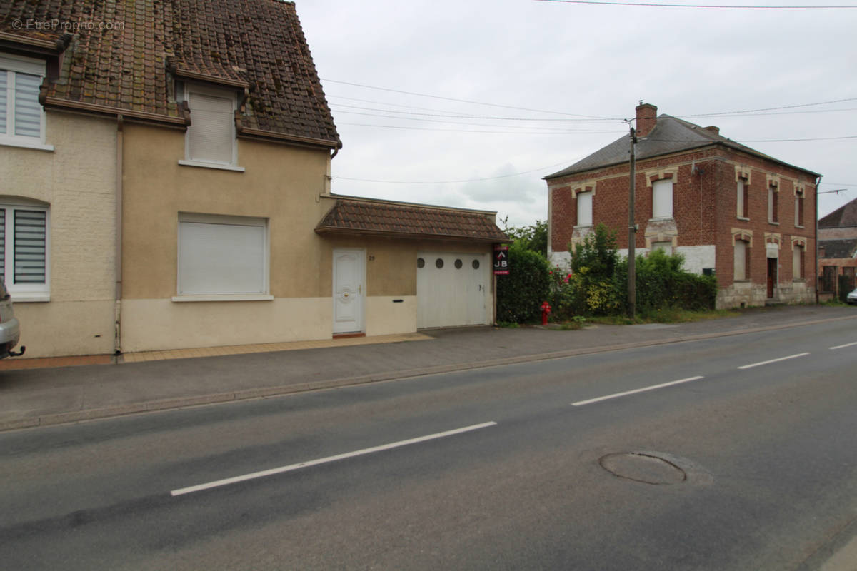 Maison à ACHIET-LE-GRAND