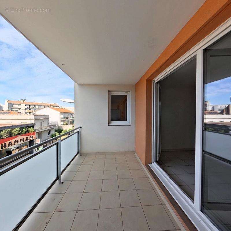 Appartement à NIMES