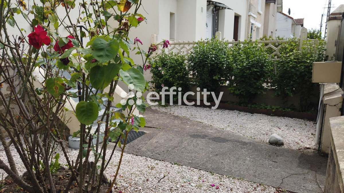 Maison à PIERREFITTE-SUR-SEINE