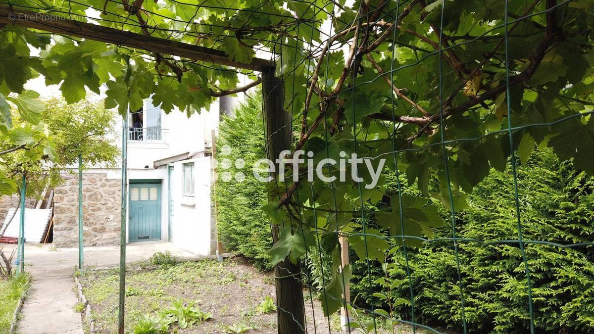 Maison à PIERREFITTE-SUR-SEINE