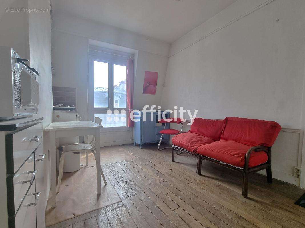 Appartement à PARIS-11E