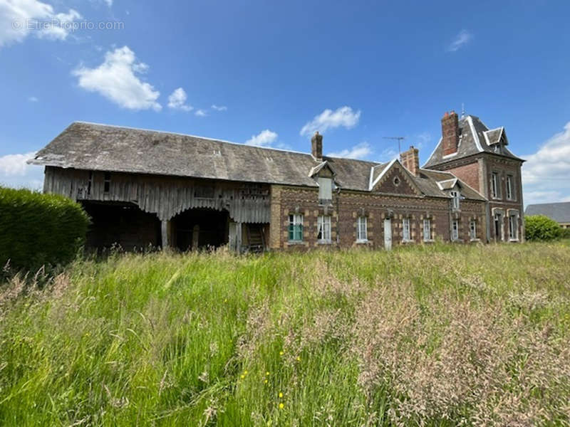 Maison à LA FEUILLIE