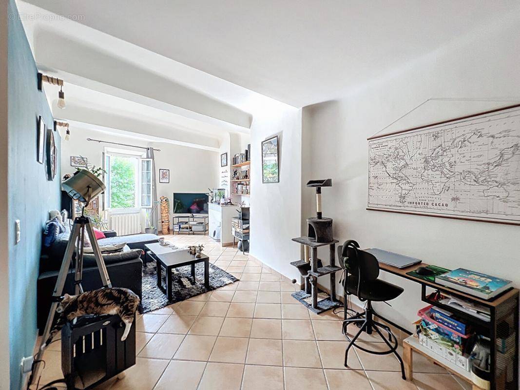 Appartement à HYERES