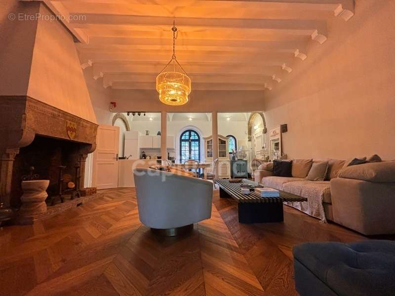 Appartement à MOUGINS