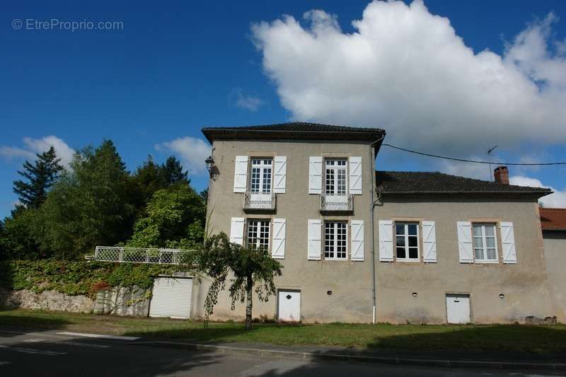 Maison à SAINT-MATHIEU