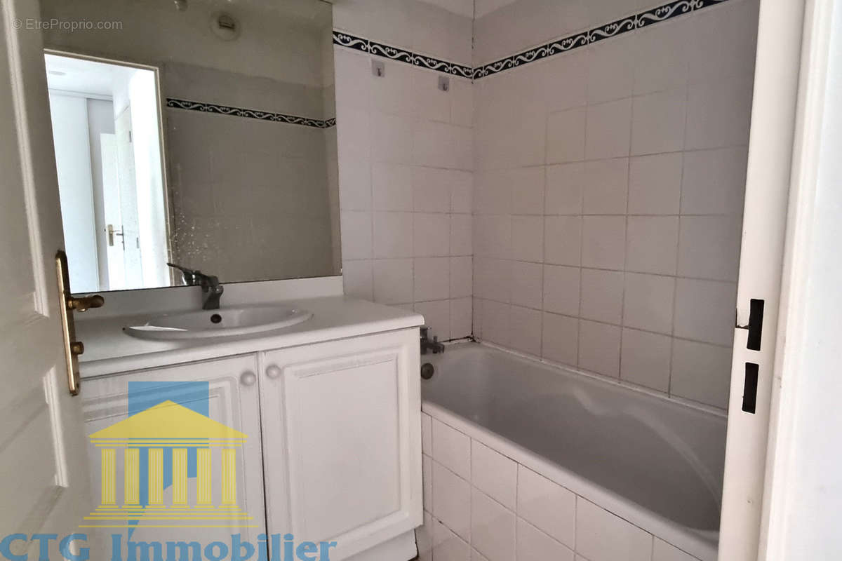 Appartement à MARSEILLE-9E