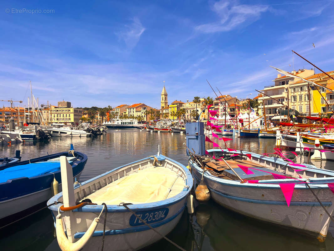 Appartement à SANARY-SUR-MER