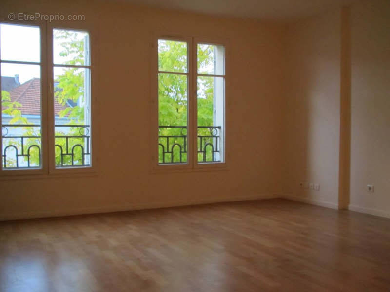 Appartement à RUEIL-MALMAISON