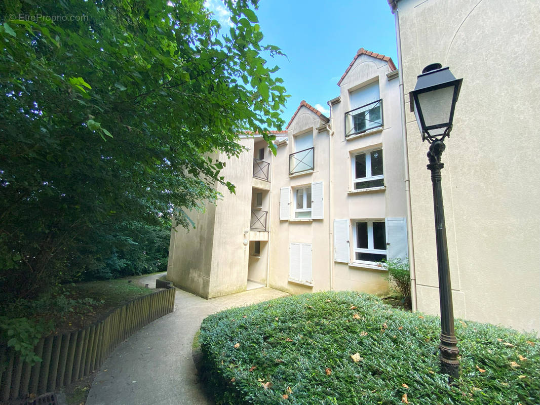 Appartement à MAGNY-LE-HONGRE