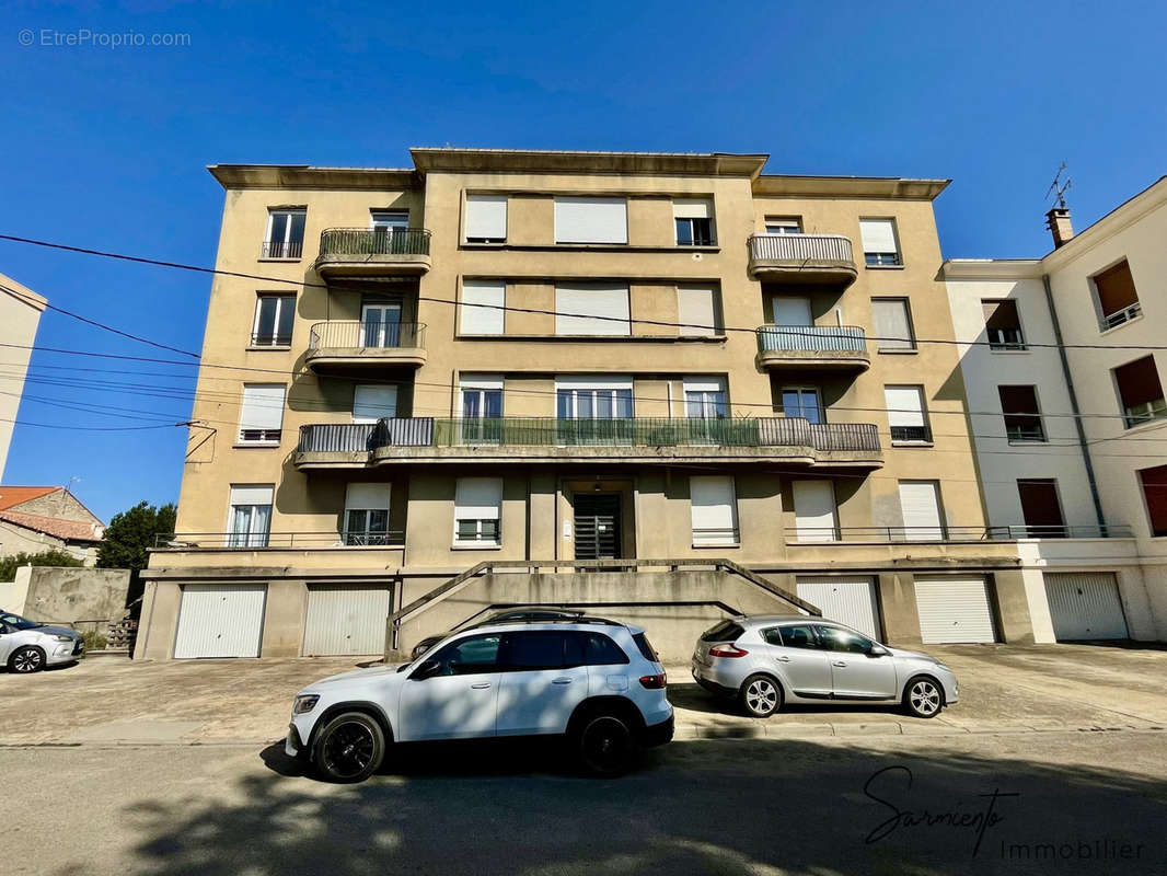 Appartement à BEAUCAIRE