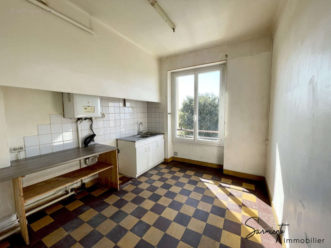 Appartement à BEAUCAIRE