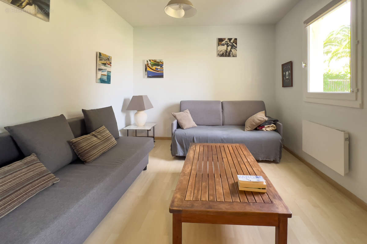 Appartement à HYERES