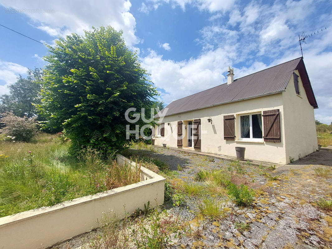 Maison à LANDELLES-ET-COUPIGNY