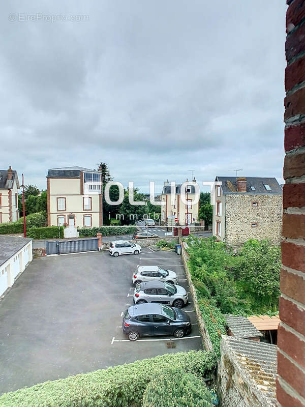 Appartement à SAINT-PAIR-SUR-MER