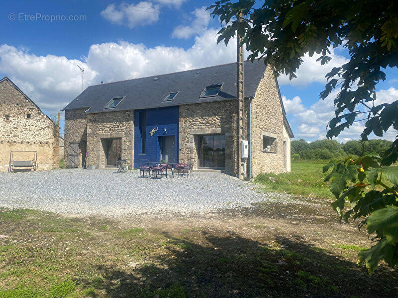 Maison à MAYENNE